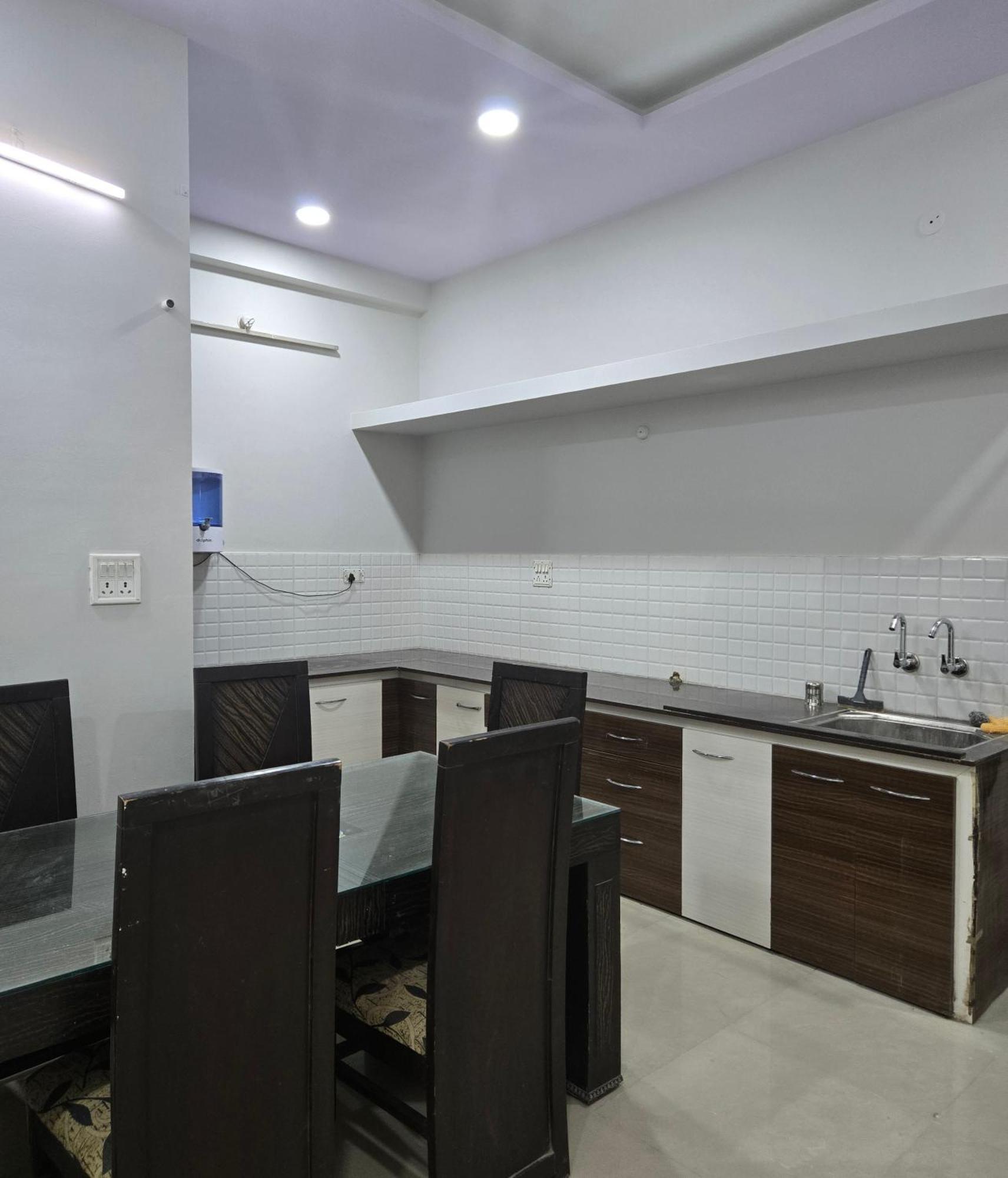 Apartment Satyabhama Homestay-opel-2 Bhk